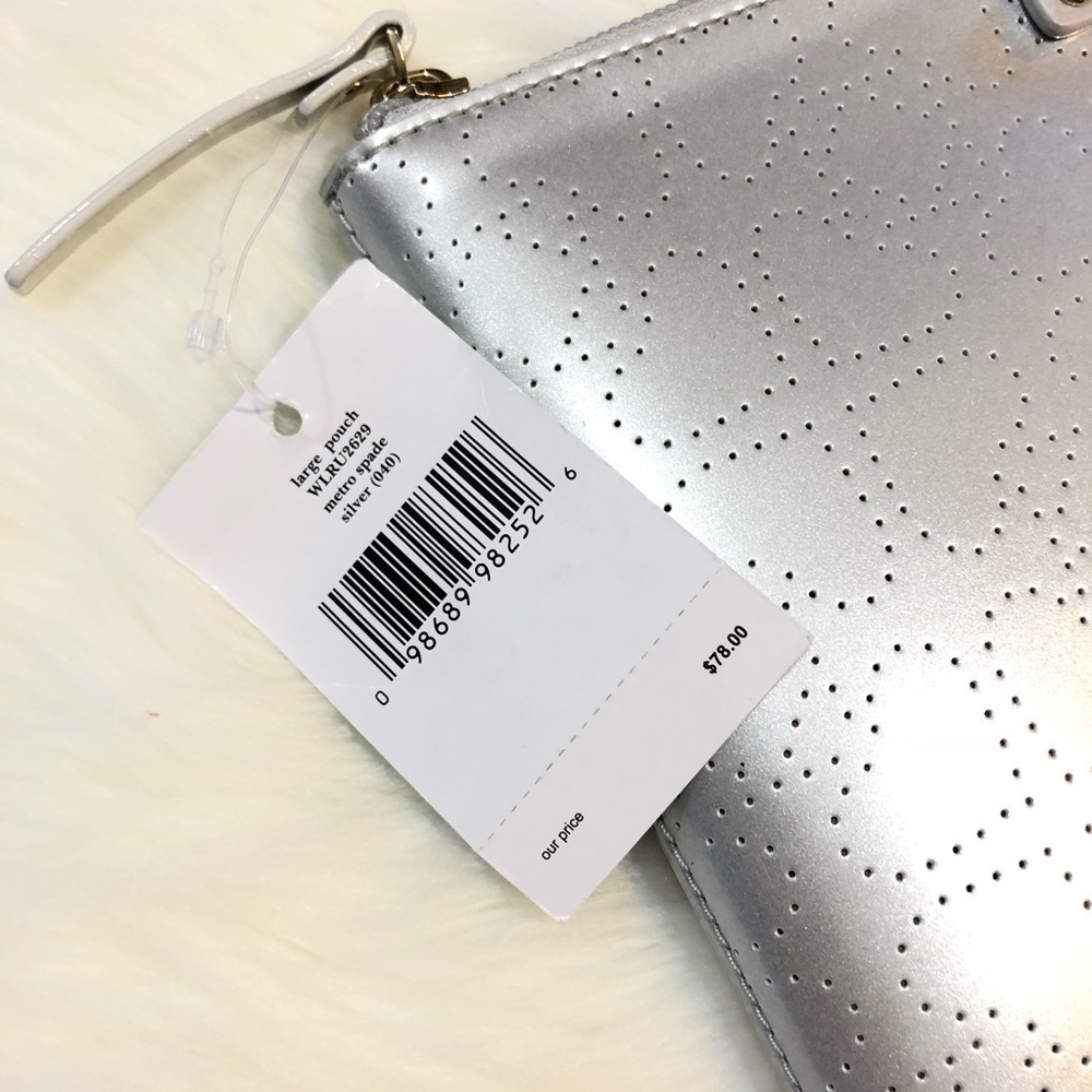 Kate Spade Little Shiloh Metro Silver Perforated Cosmetic Makeup Pouch Clutch - Picture 8 of 13